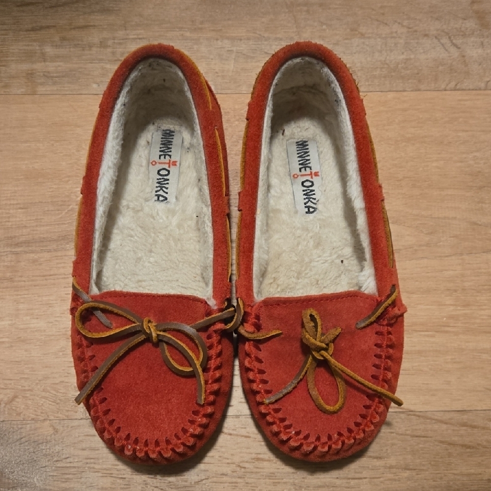 Minnetonka Cally Moccasins Suede Faux Fur Lined Sz 7M